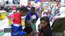 Berbagi Kebaikan Pertamina Ajak Anak Yatim dan Kurang Mampu Belanja Baju Lebaran di Sorong