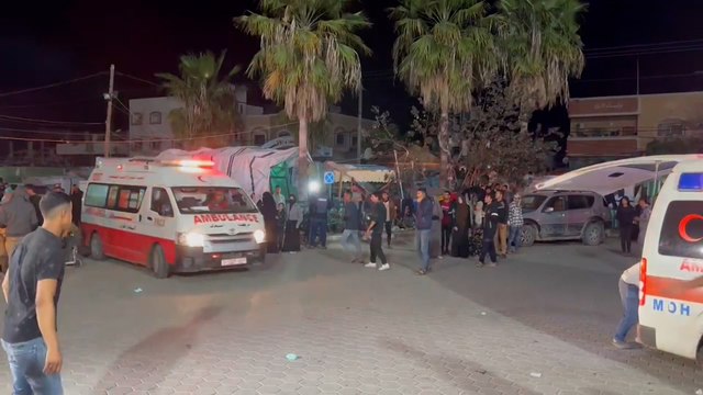 قصف إسرائيلي استهدف مسجد البشير في دير البلح