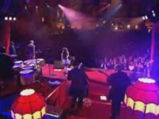 Amy Winehouse - Back To Black [Live] [2007][SkidVid]_XviD