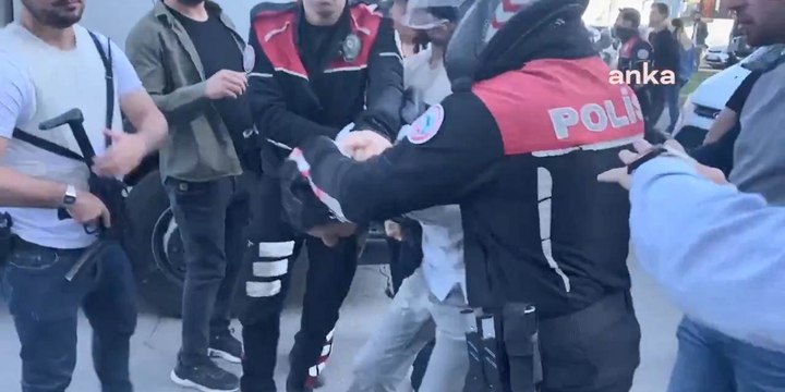 Van kararı birçok ilde protesto edildi: Polis müdahale etti