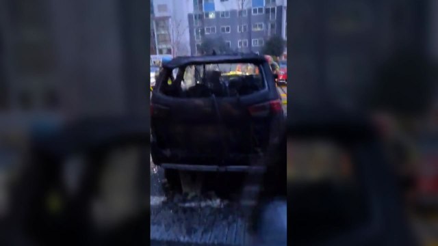 대구 아파트 주차된 차량서 불...다친 사람 없어 / YTN