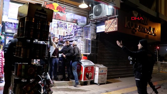 Van'daki olaylar gece de devam etti