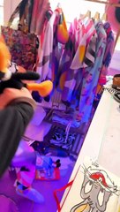 Daffy Duck m’a volé mon carnet pour dessiner son portrait