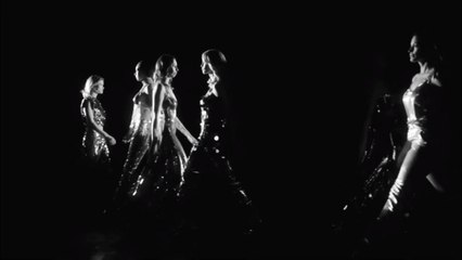 Watch the Exciting Opening Sequence of Next Top Model Hungary ✨