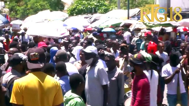 Manifestasyon pou sipòte yon konsèy prezidansyèl 3 manm ki gen nan tèt li ex senatè eli Guy Philippe