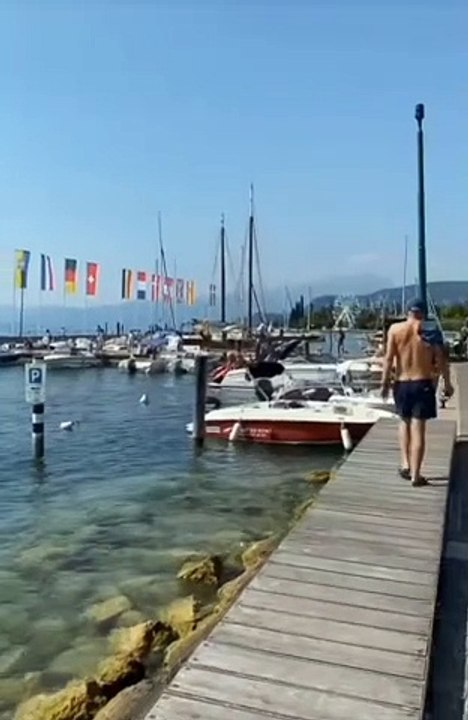 Walking around️