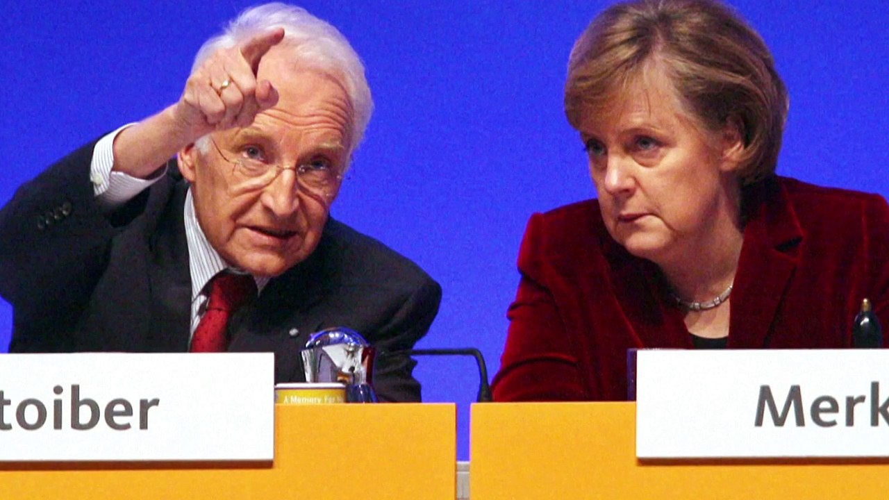 Stoiber drängte Schäuble 2015 offenbar zum Sturz Merkels