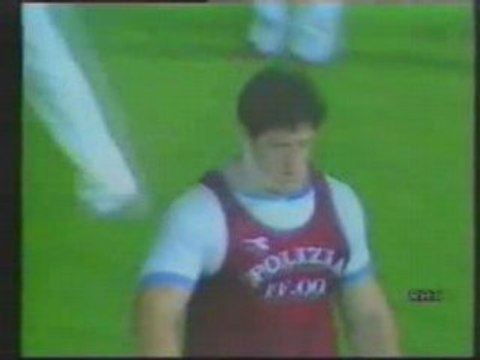 ATHLE RECORD DU MONDE LANCER DE POIDS 22m91 ANDREI