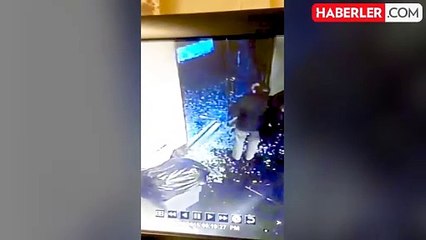 ABD'de üzerine kırılan cam kapı düşen kadın, 35 milyon dolarlık tazminat kazandı