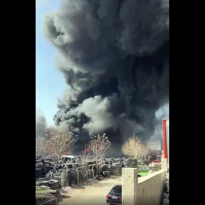 Ankara'da sanayi yandı, 4 araç kül oldu