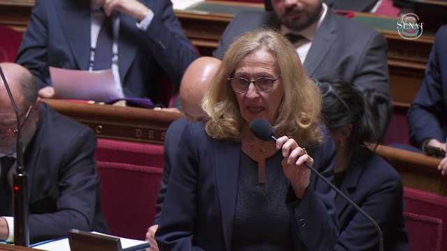 La laïcité est un point incontournable du fondement de la République , rappelle Nicole Belloubet