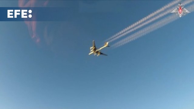 Bombarderos estratégicos rusos efectúan vuelo sobre los mares de Barents y Noruega