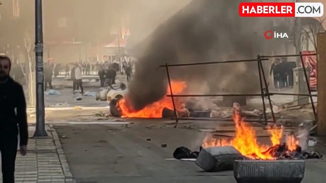 Van'da DEM Parti Eş Genel Başkanlarına Polis Müdahalesi