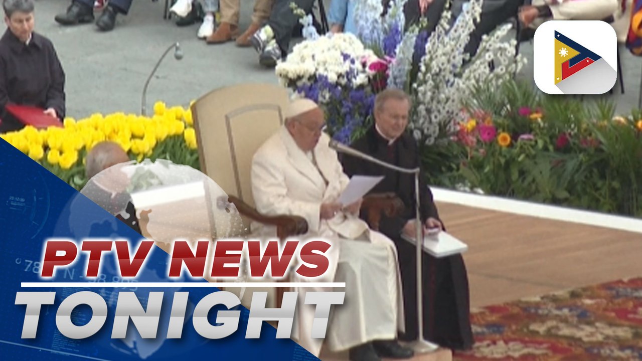 Pope saddened by deaths of 7 aid workers