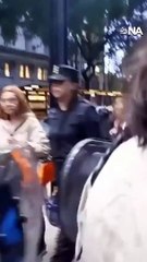 Empleados de Inadi gritan “¡Unidad de los trabajadores y al que no le gusta se jode!”