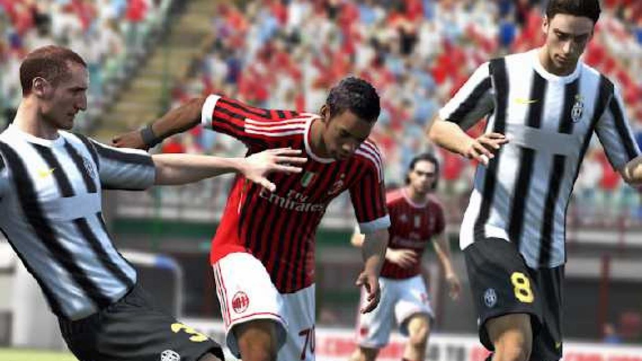 FIFA 13 _ Gamescom 2012 Trailer