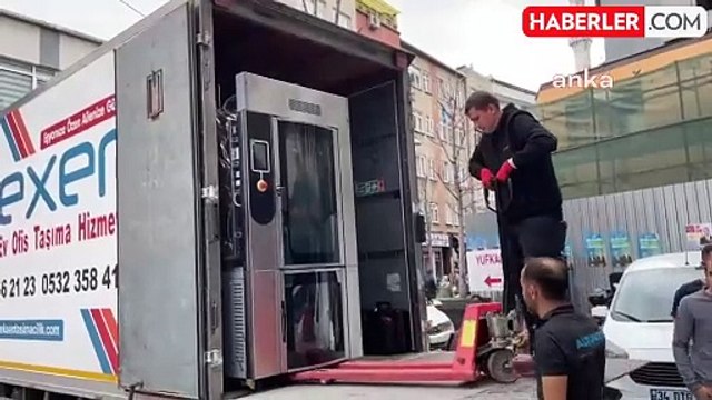 CHP'li adayın seçimi önde bitirdiği Beyoğlu'nda endüstriyel mutfak malzemeleri tartışması