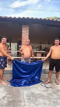 Sosyal medyada tıklanma rekorları kırıyor… İzleyenleri gülmekten kırıp geçiren illüzyon