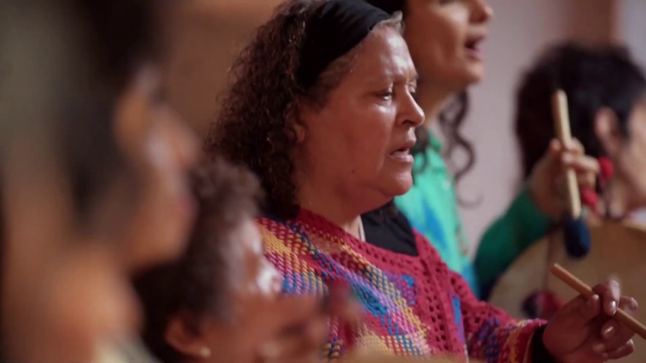 Cantando las raíces - Trailer