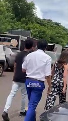 Carro dá ré e arrasta outro no estacionamento da Câmara dos Deputados