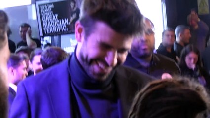 Download Video: Gerard Piqué reaparece con Clara Chía tras ser investigado por la Guardia Civil