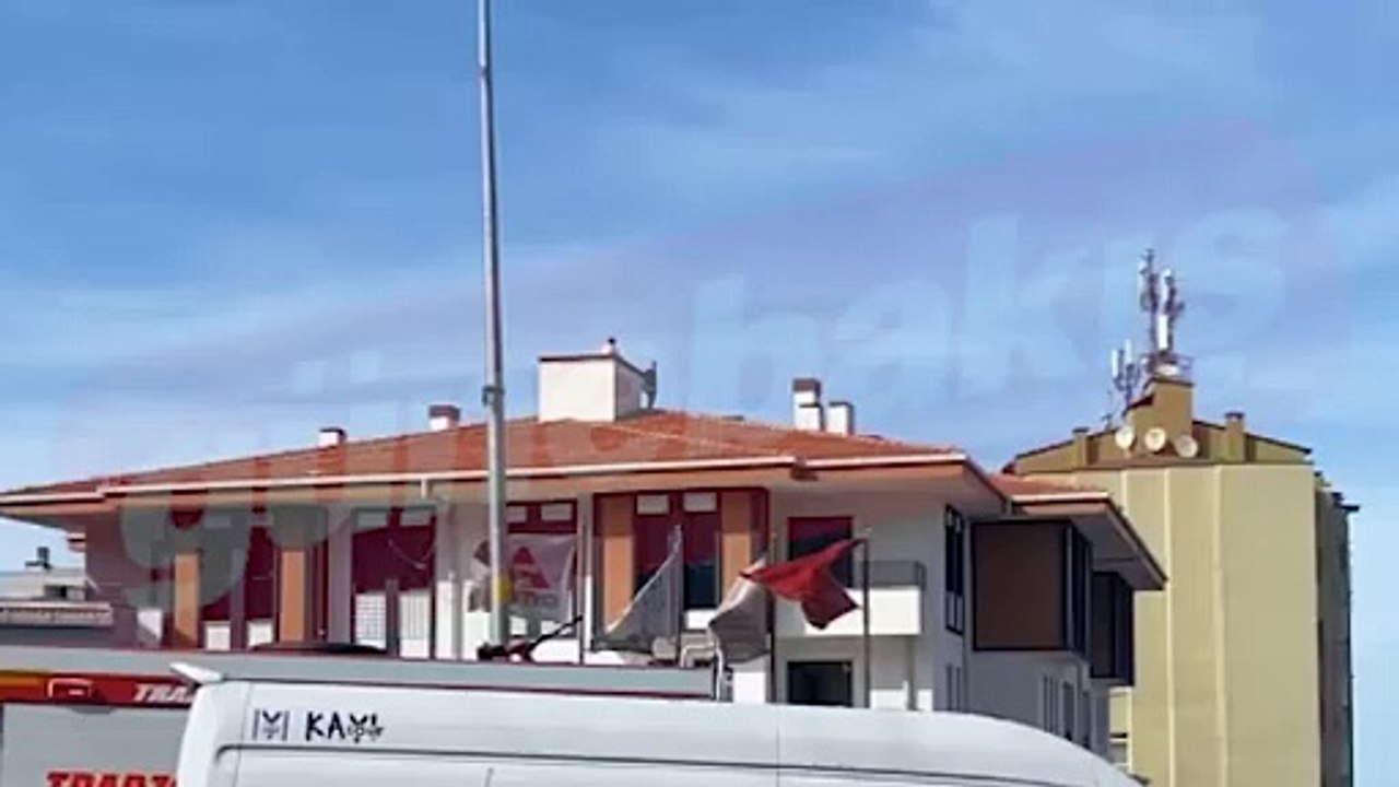 Trabzon'da İnfial Yaratan Olay! Eline Aldığı Bıçakla Kendini Kesti