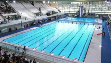 Macron inaugura il Centro acquatico olimpico a Parigi