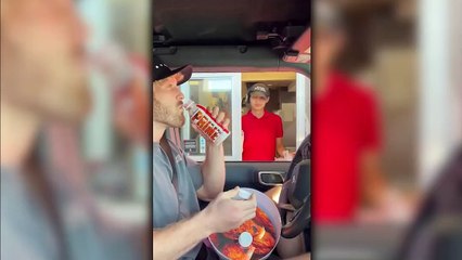 Casey Neistat Taste Tests PRIME Fried Chicken !