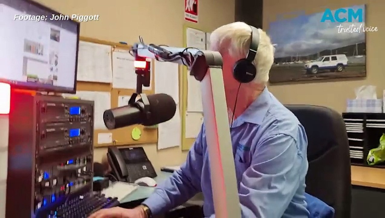 WATCH: Veteran DJ country music presenter Mike Kennedy