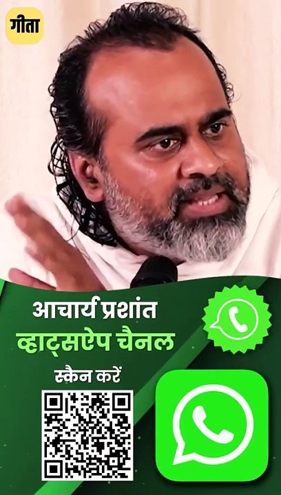 डूबता के साथ तुम भी डूब गए? || आचार्य प्रशांत
