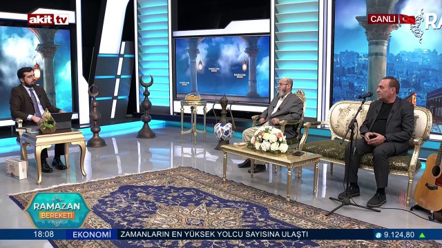 Ayetler ve hadisler eşliğinde Peygamberimiz