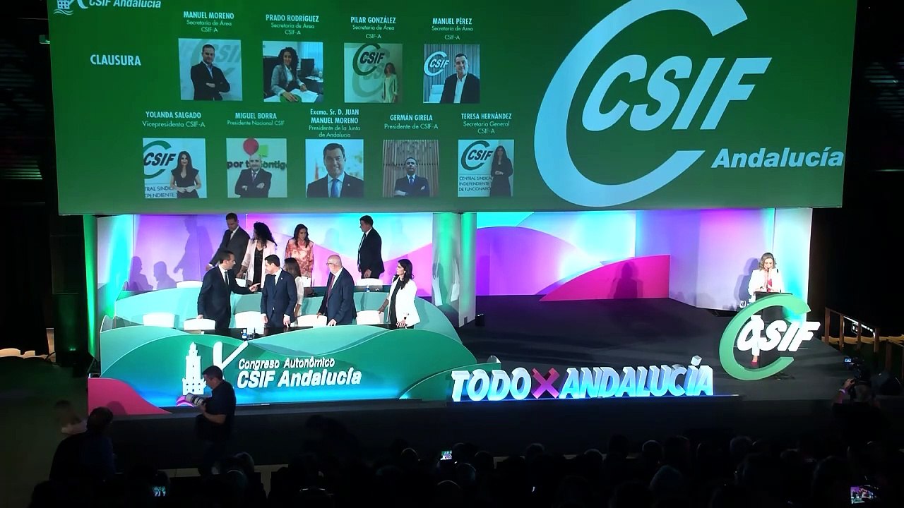 Moreno insta a los sindicatos a buscar puntos de encuentro para "construir" una Andalucía mejor