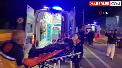 İşçi servisi yol ayrımındaki bariyere çarptı: 5 yaralı