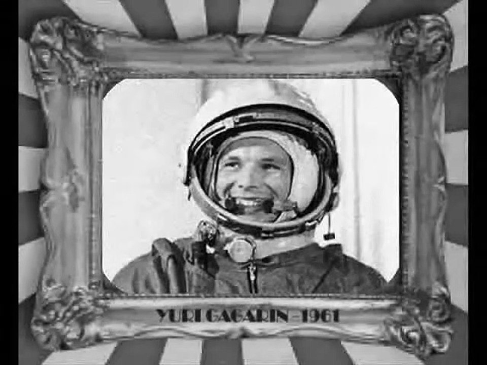 Yuri Gagarin  Luigi Yankol