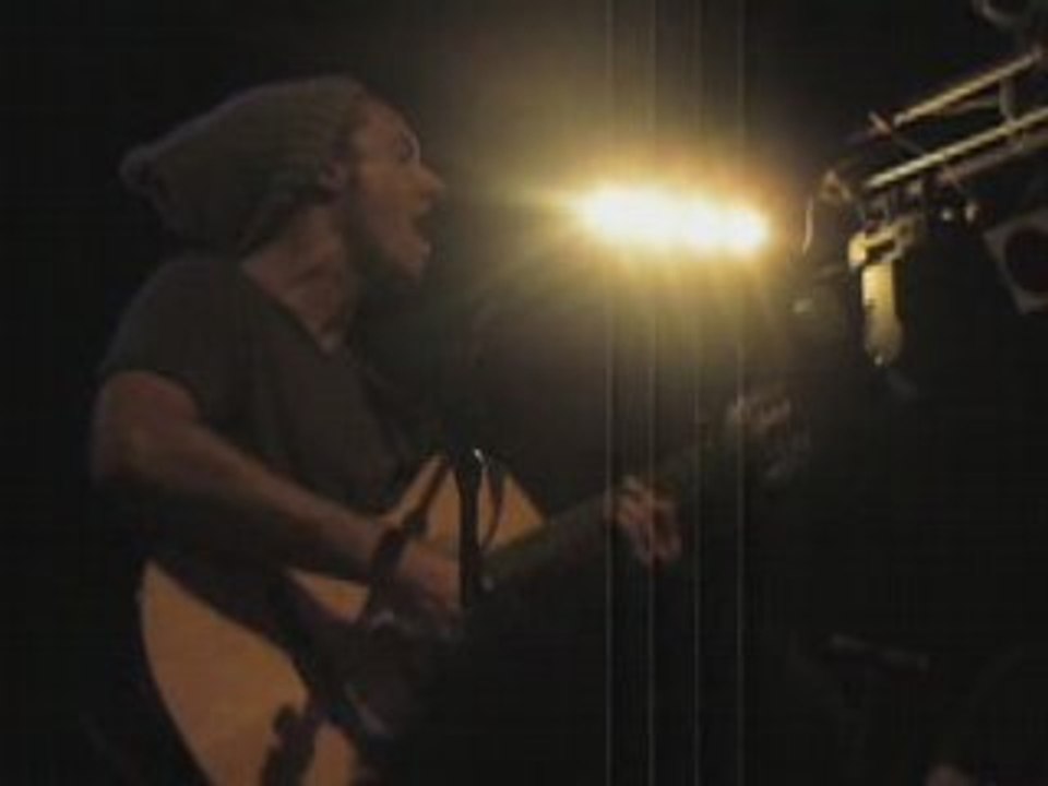 Jason Mraz 4/6/08 - Plane