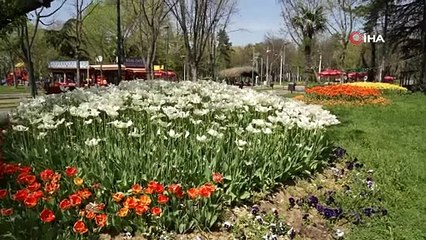 Bursa parkları rengarenk