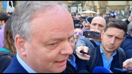 Comunali, Schmidt: ci sto, mi candido a sindaco di Firenze