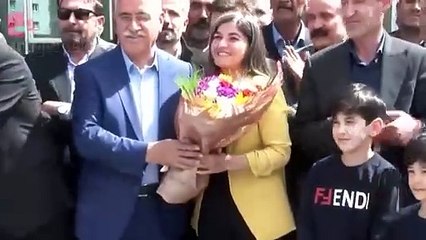 Van Belediyesi’nde devir-teslim töreni