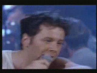 Simple Minds-Kick It In