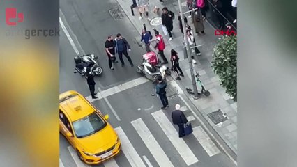 Motosikletlilerin yumruk yumruğa kavgası kamerada