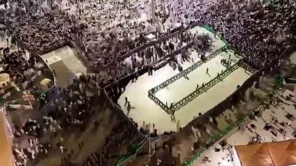 فن إدارة الحشود باحترافية لتوفير أجواء روحانية وآمنة بالحرم المكي