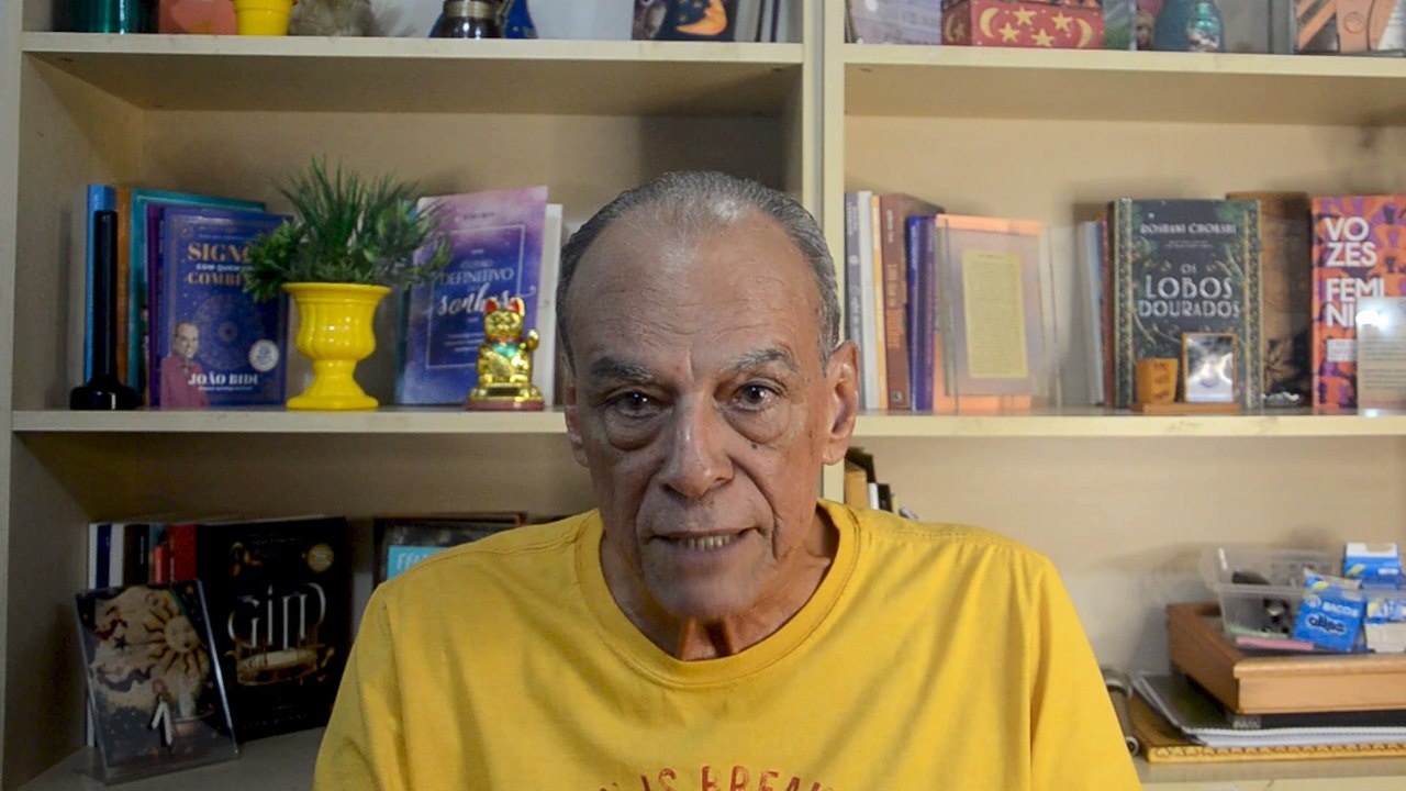 Sonhou com alguém que não encontra faz tempo? João Bidu explica