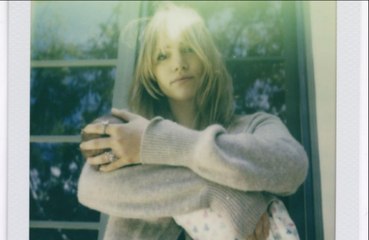 Suki Waterhouse has shared the first photo of her baby on Instagram