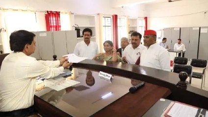 खजुराहो से VD शर्मा के खिलाफ चुनाव लड़ रही मीरा दीपनारायण यादव का नामांकन रद्द,अब उठाएंगी यह कदम