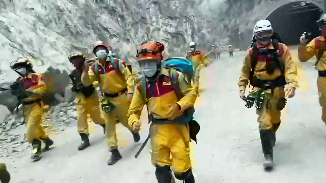Nach erdbeben in taiwan mehrere menschen lebend gerettet