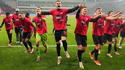 Bundesliga title race isn't over yet, warns Alonso