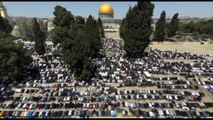 L'ultima grande preghiera alla moschea di Al-Aqsa per il Ramadan