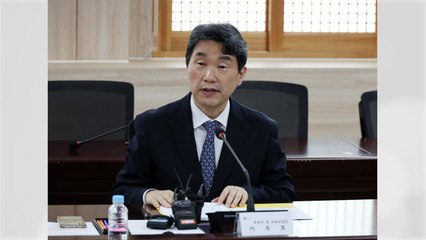 이주호 충남대 방문...의대생·전공의 항의시위 / YTN