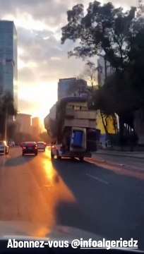 ford f150 mexico Mexique voiture chameau renault trafic fourgon port de marseille la joliette transporteur transport bagages algérien dz skikda oran bejaia skikda annaba alicante algerie ferrie corsica line