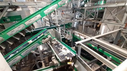 Visite du centre de tri des déchets du Sud-Isère